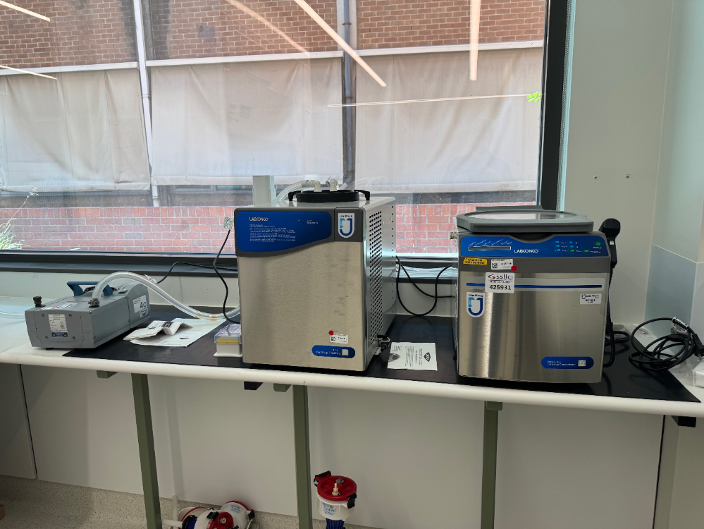 Image of Labconco Refrigerated CentriVap Concentrator